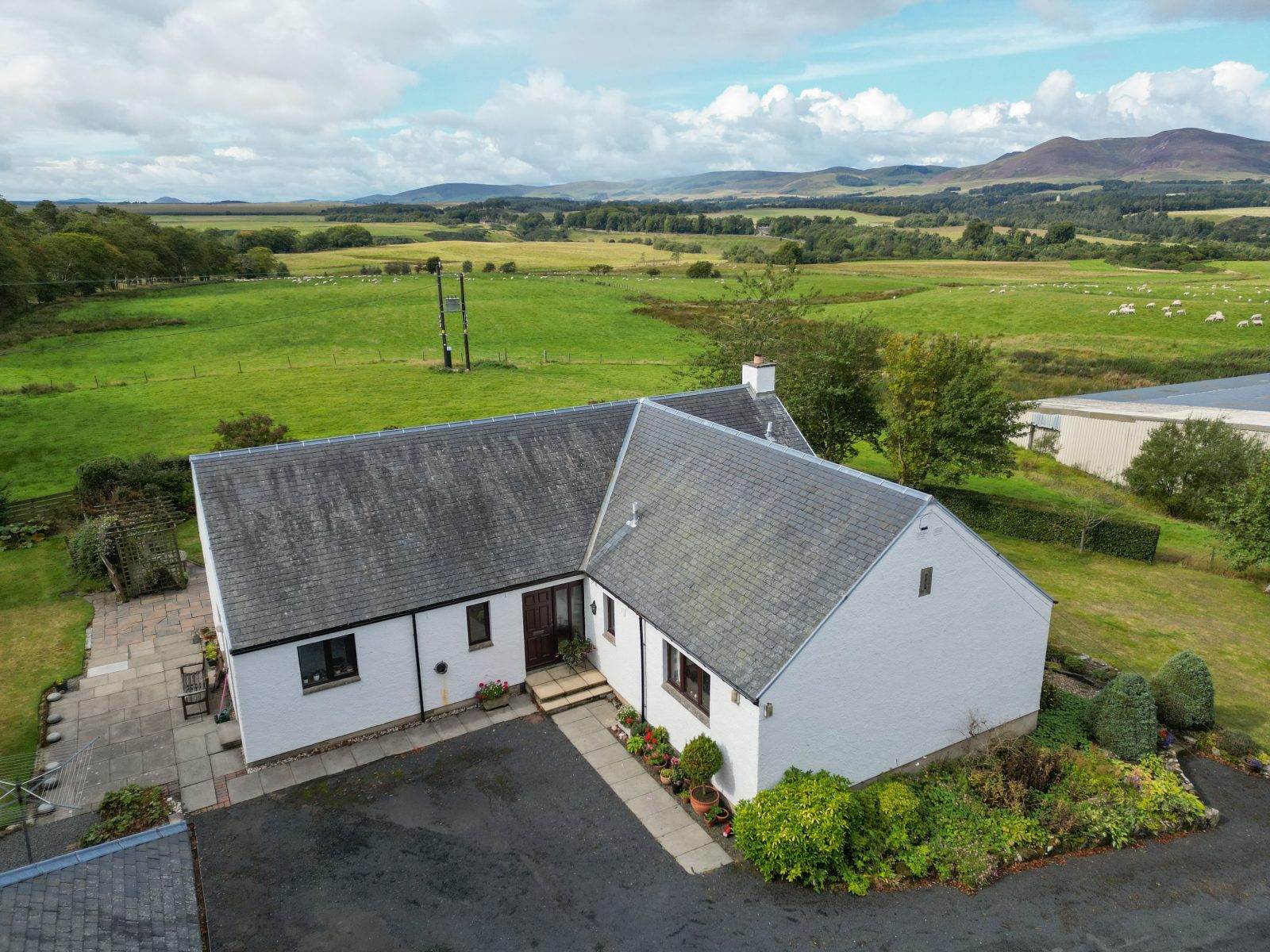 Pomathorn Farm Bungalow - Image 3