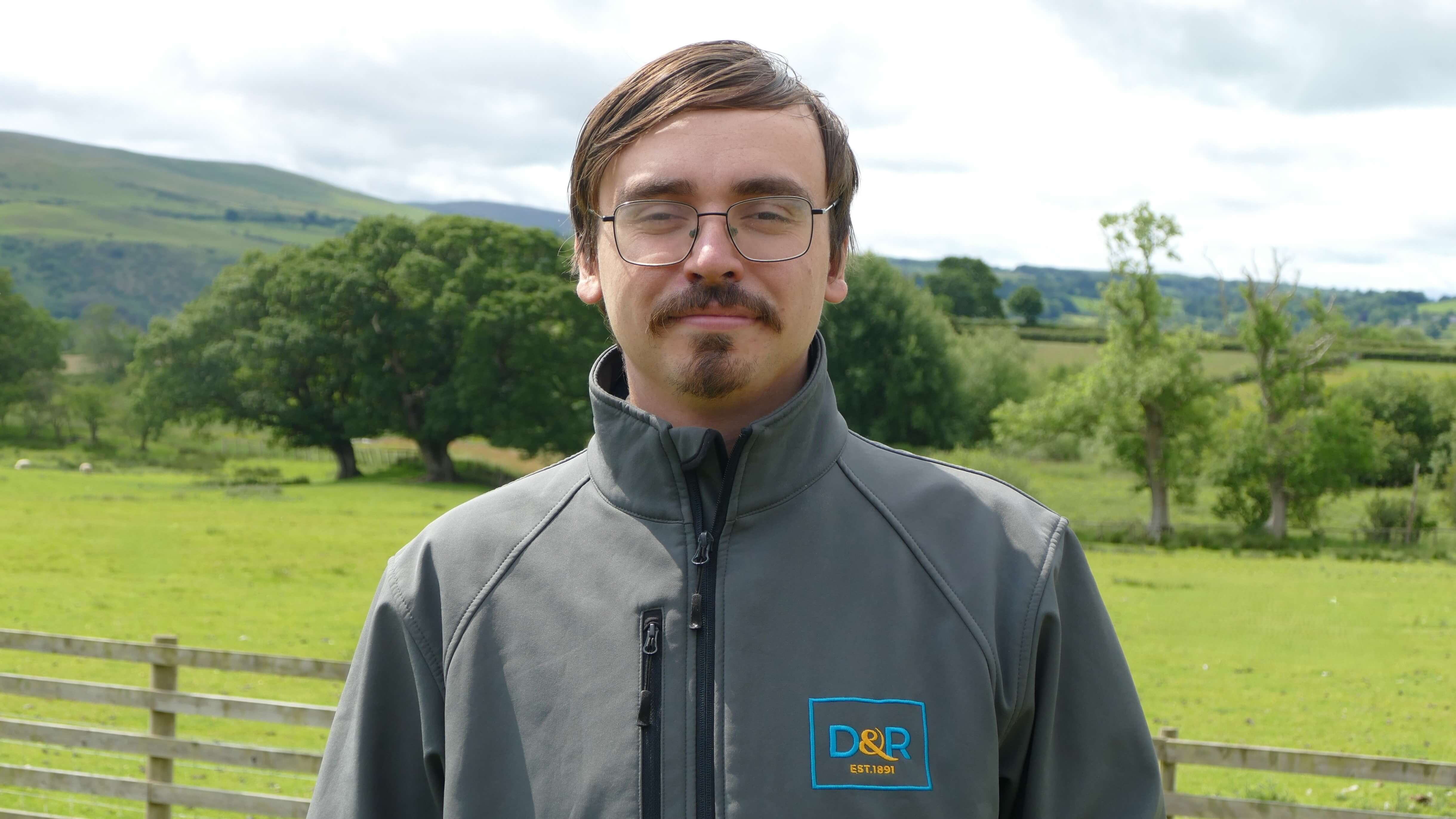 Nathaniel Walton Senior Surveyor at Davidson & Robertson