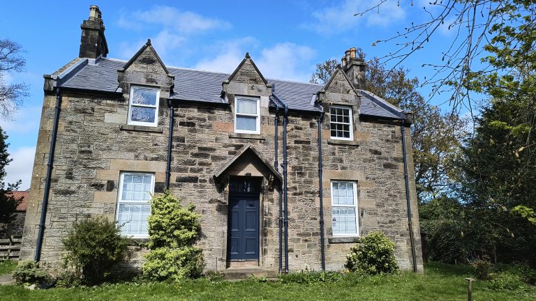 Kirklands Farmhouse, Winchburgh - Image 3